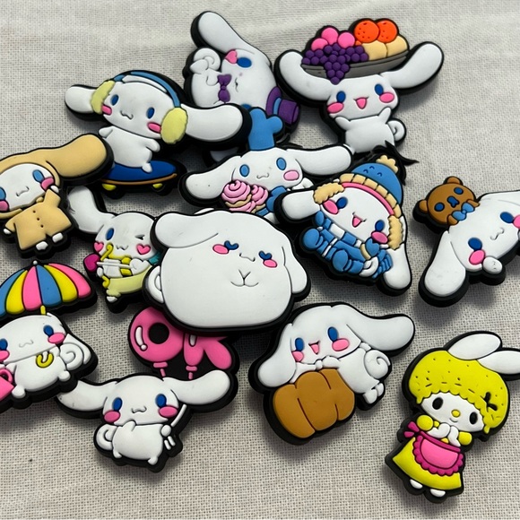 Sanrio Croc Shoe Charms (pack of 5) - Picture 6 of 6